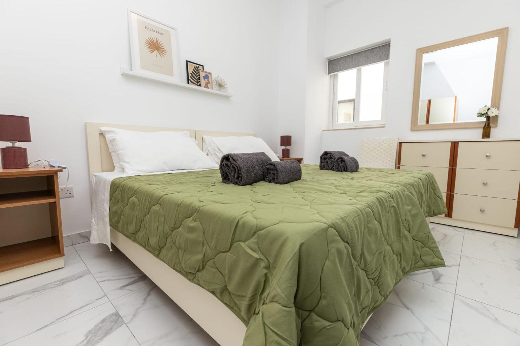 Bordino 2 Bedroom St. Paul's Bay